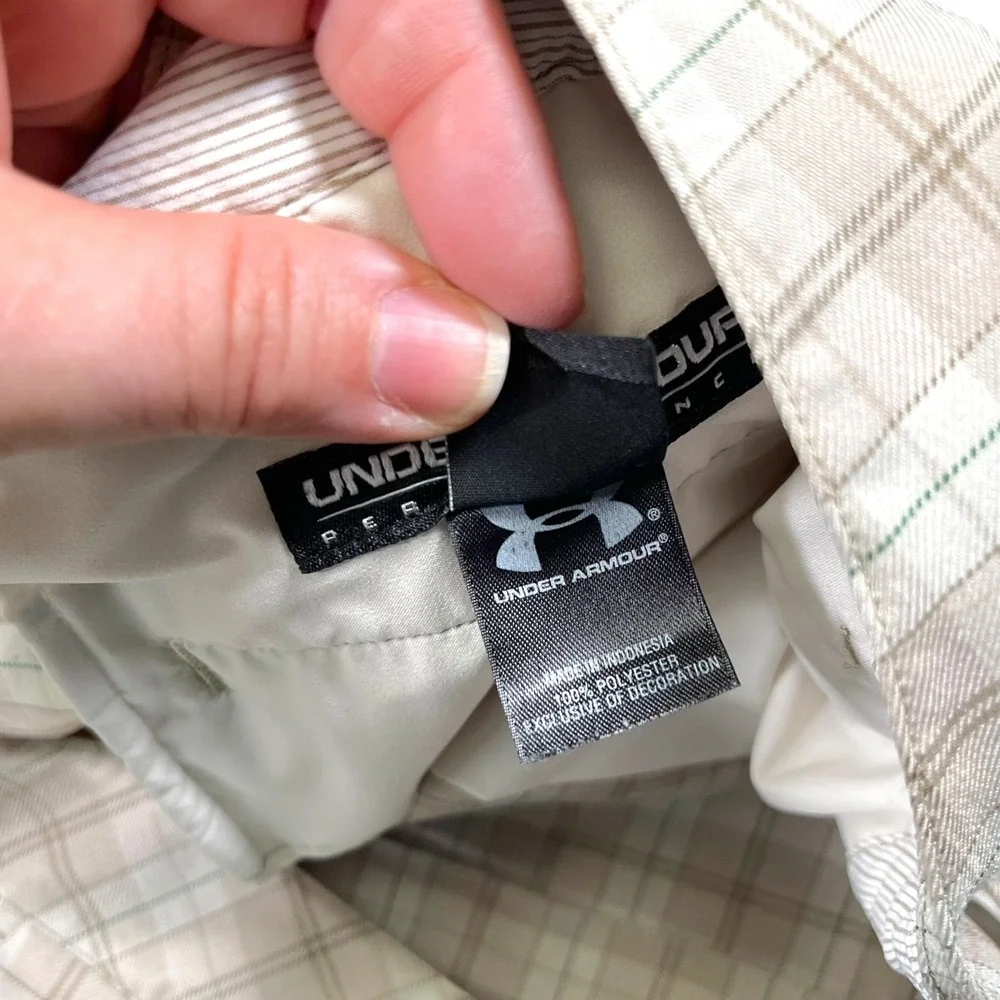 Under‎ Armour 40R Tan Plaid Golf Shorts Performance Flat Front Golfcore Preppy